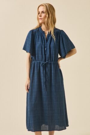 Women's long crepon dress with butterfly sleeves