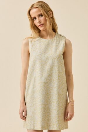 Women's wallpaper-print