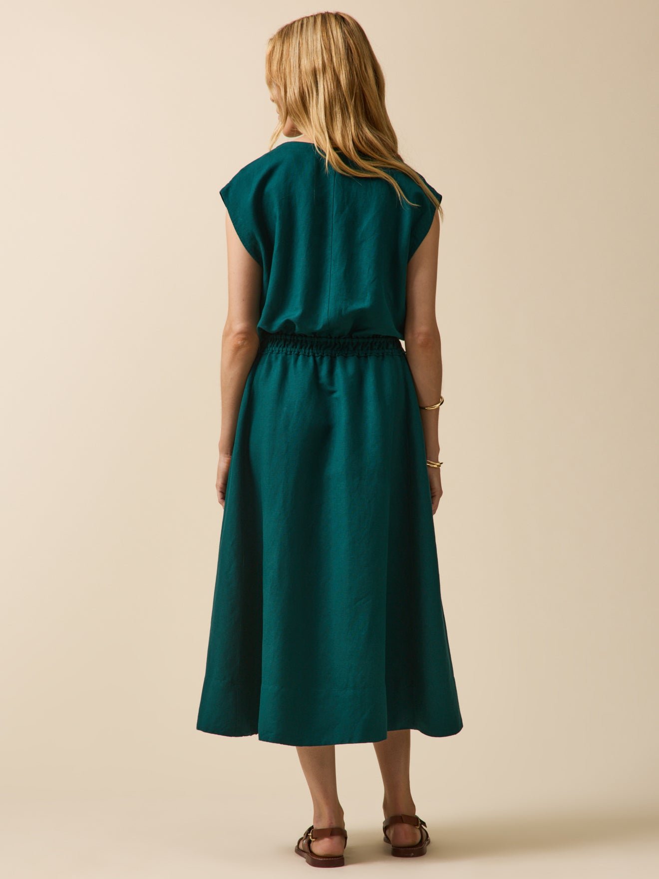 Women's sleeveless linen and viscose dress - Image 2