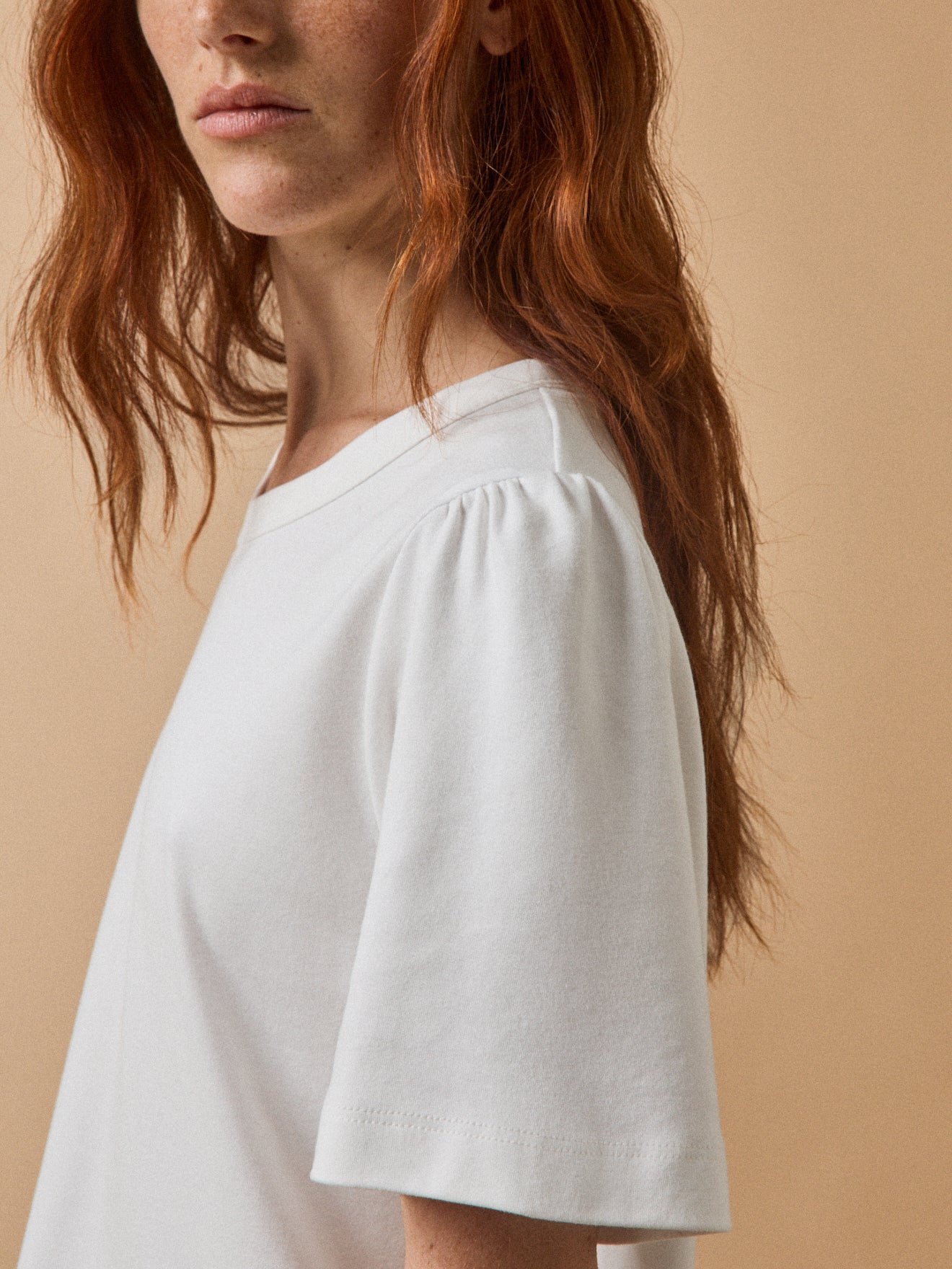 Women's organic cotton T-shirt with short sleeves - Image 3