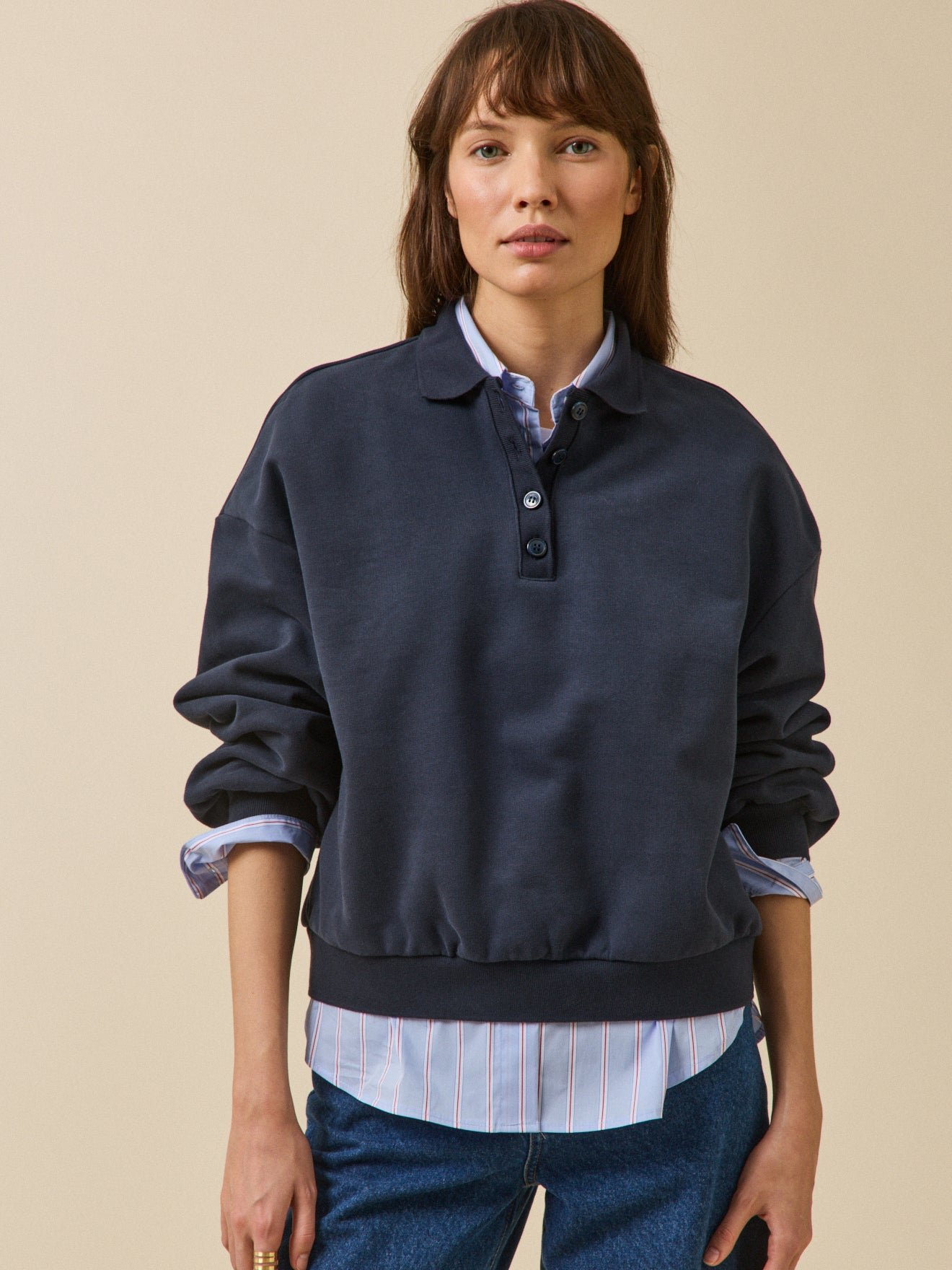 Women's fleece sweatshirt with polo shirt collar