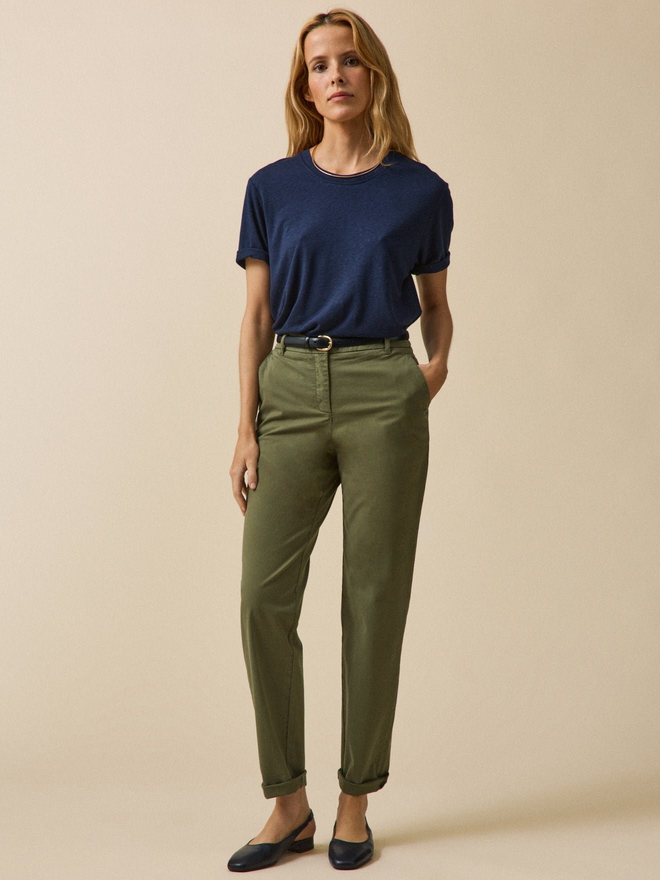 Women's organic cotton Noemie chinos - Image 4
